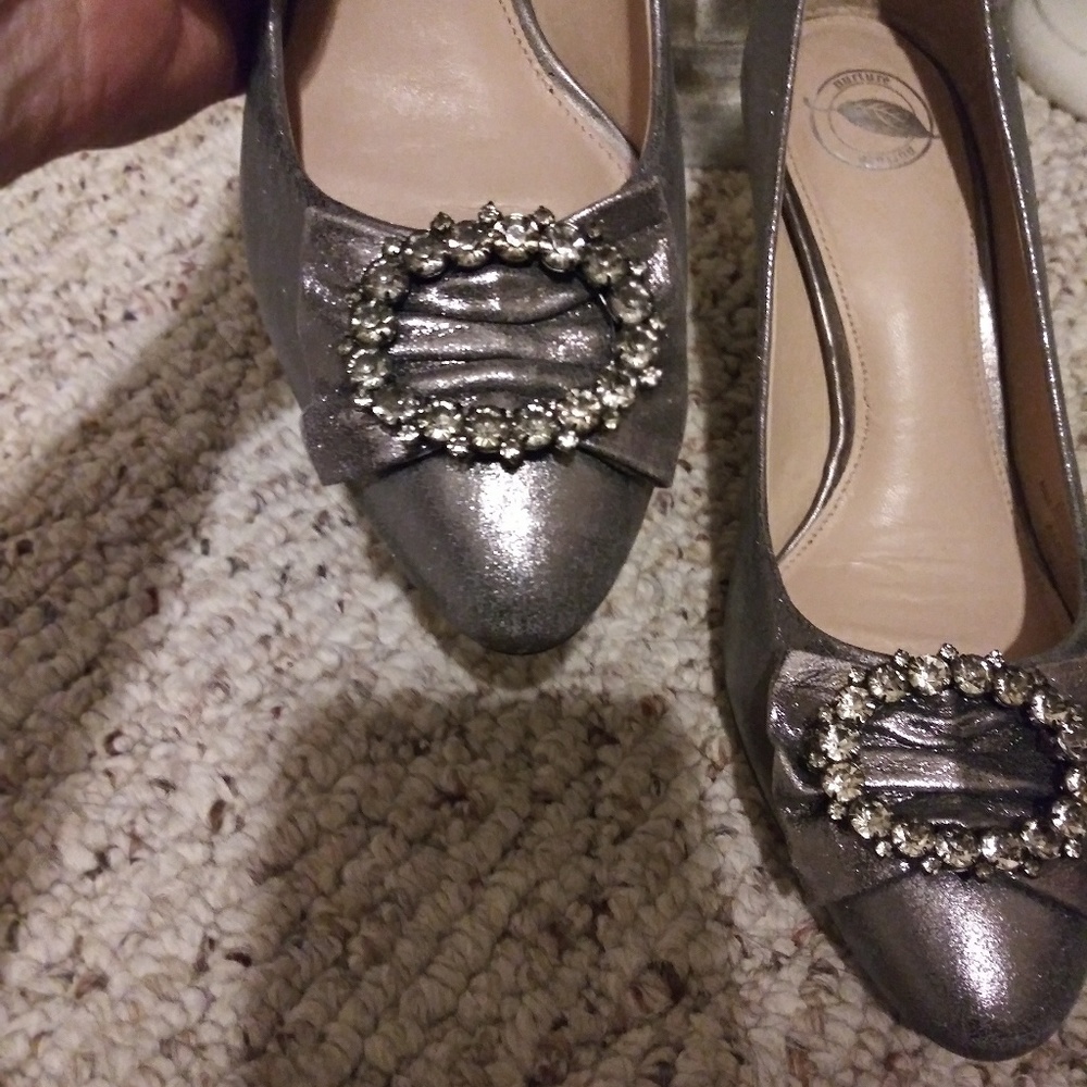 Nurture Julee Silver Leather With Rhinestone Buckle Pumps - Picture 7 of 8